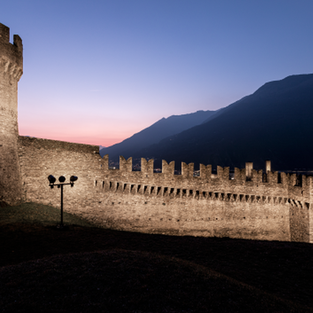TL_2507_FA_CH_13-Fortezza-Bellinzona-Montebello (1).png Un nouveau rayonnement pour le patrimoine culturel mondial de l’UNESCO